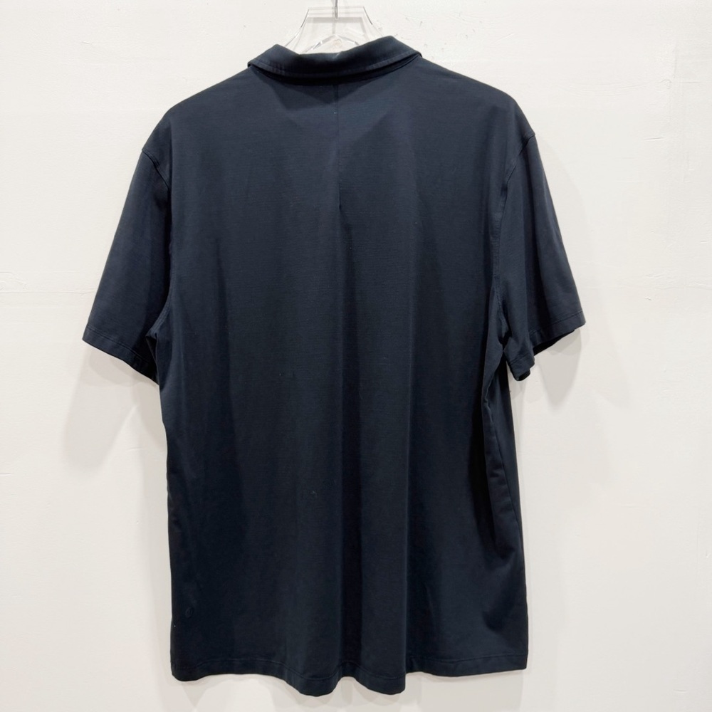 Lululemon Men Evolution Short Sleeve Polo Shirt in Club Blue - Picture 4 of 7